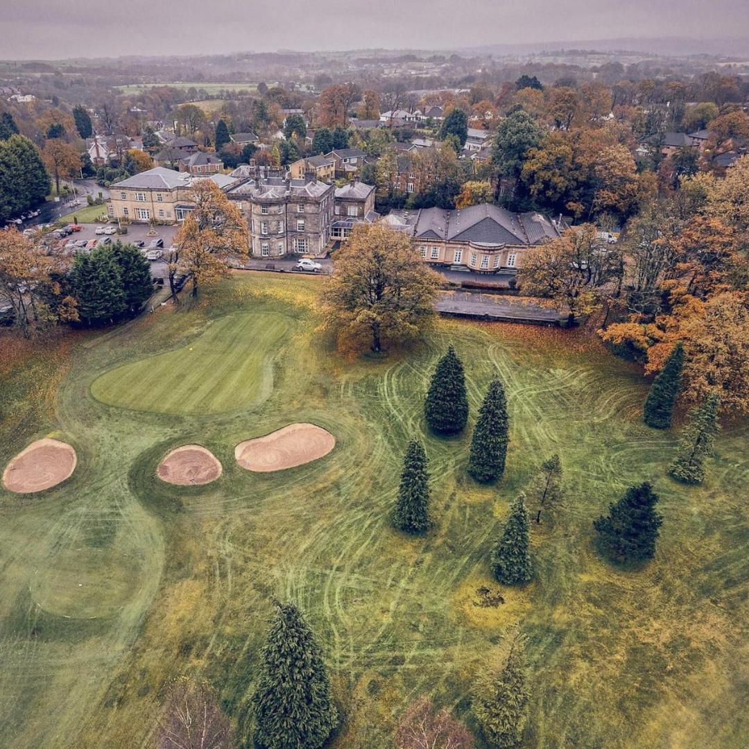 Shaw Hill Hotel Golf And Country Club Chorley  Exterior photo
