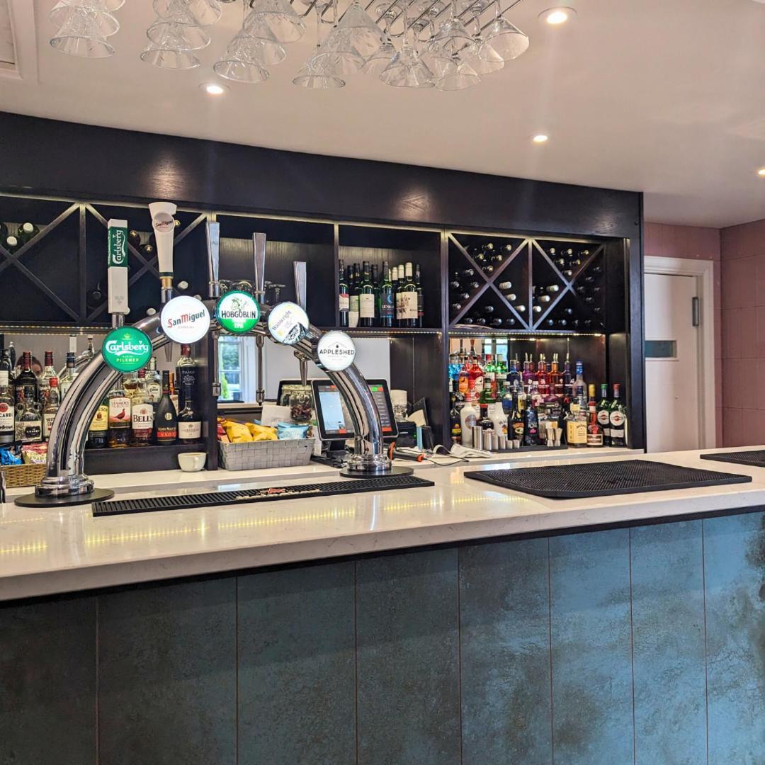 Shaw Hill Hotel Golf And Country Club Chorley  Exterior photo